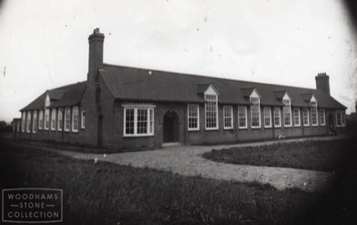  Malton Grammar School. Archbishop Holgate of York founded this school in 1547! Originally it was in Old Malton before moving over 350 years later in 1911 to the Middlecave area of Malton. Educational re-organisation saw it merge with the County Modern school in 1971. WS ref: MALWS.2018.803 