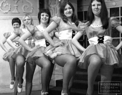  Robinson Crusoe Pantomime. These young ladies appeared in a Malton pantomime and from L to R are: Vivian Warwick, Jane Cass, Angela Stolting, Pam Hildreth and Sally Brewster WS ref: MALWS.2018.1061.1 
